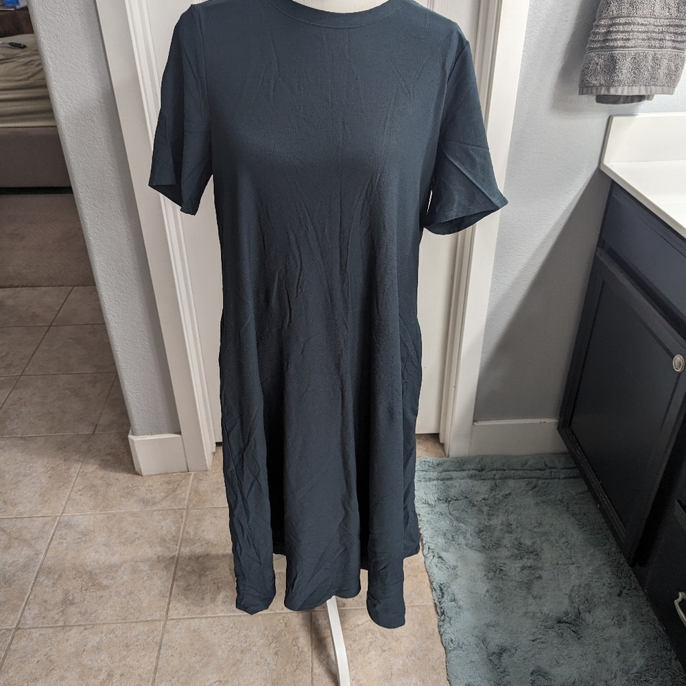 A line midi dress